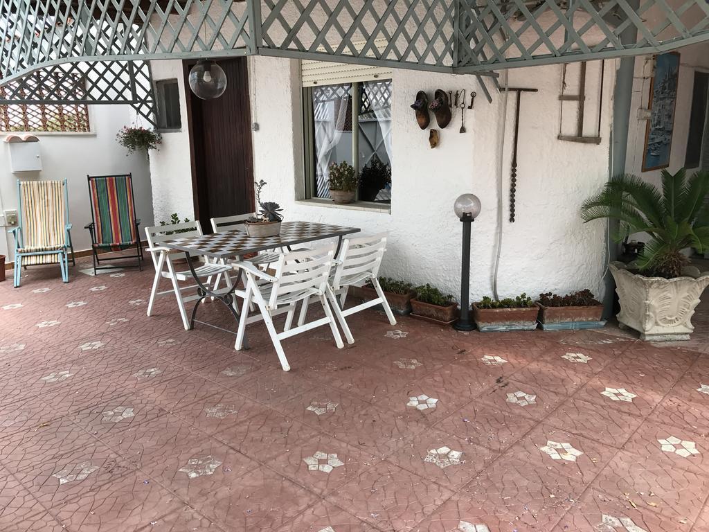 Casa Vacanze Robinson Vila Avola Exterior foto